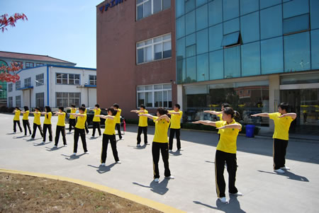 上海滬工閥門廠開展第八套廣播體操健身活動(圖 3)