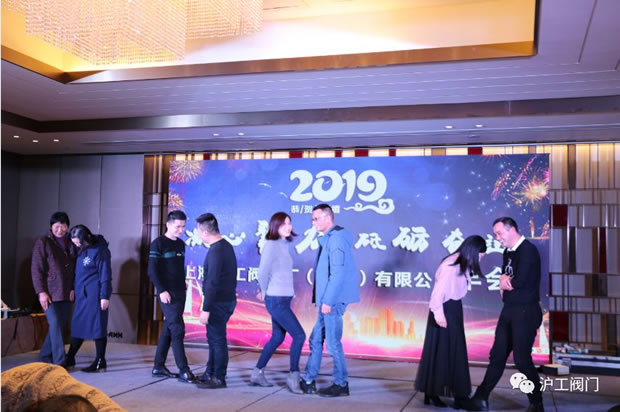 �����y�T������Țg���_��һ���ˣ��D4��